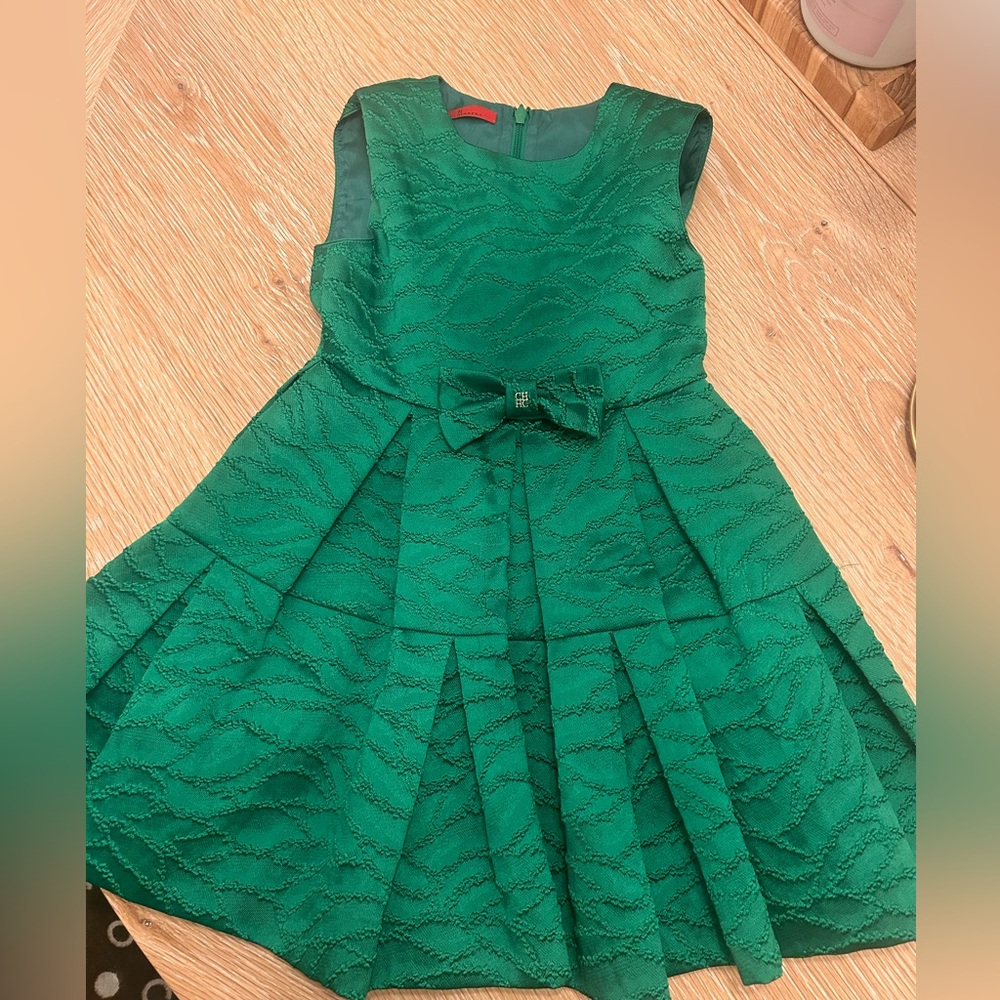 Carolina Herrera dress ( Used ) . Like new as is